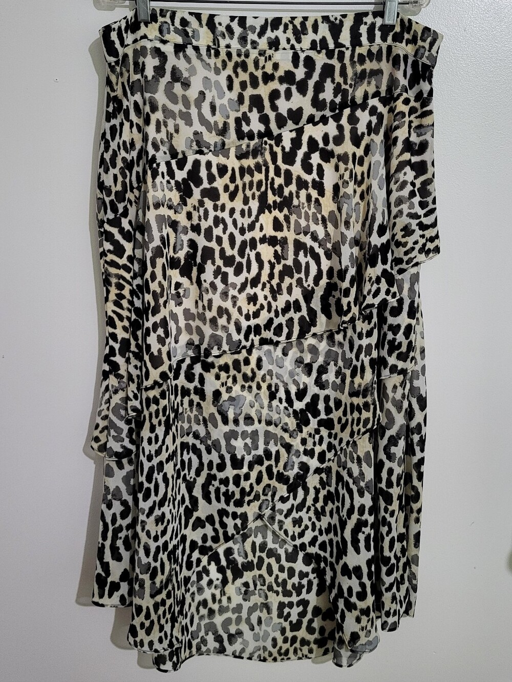 Melanie Lyne Leopard Print Chiffon Ruffle Skirt